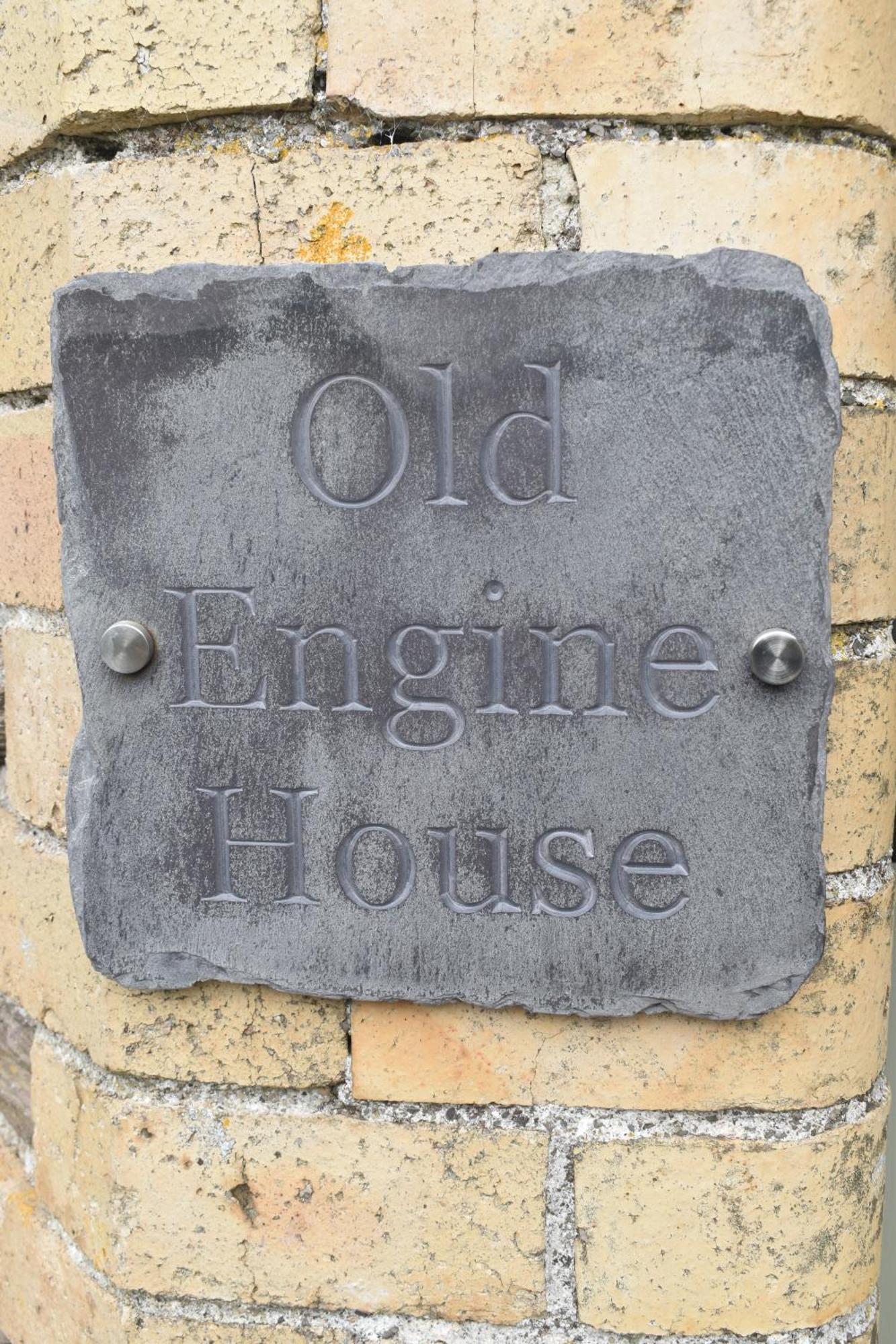 Вилла Old Engine House Noss Mayo Экстерьер фото