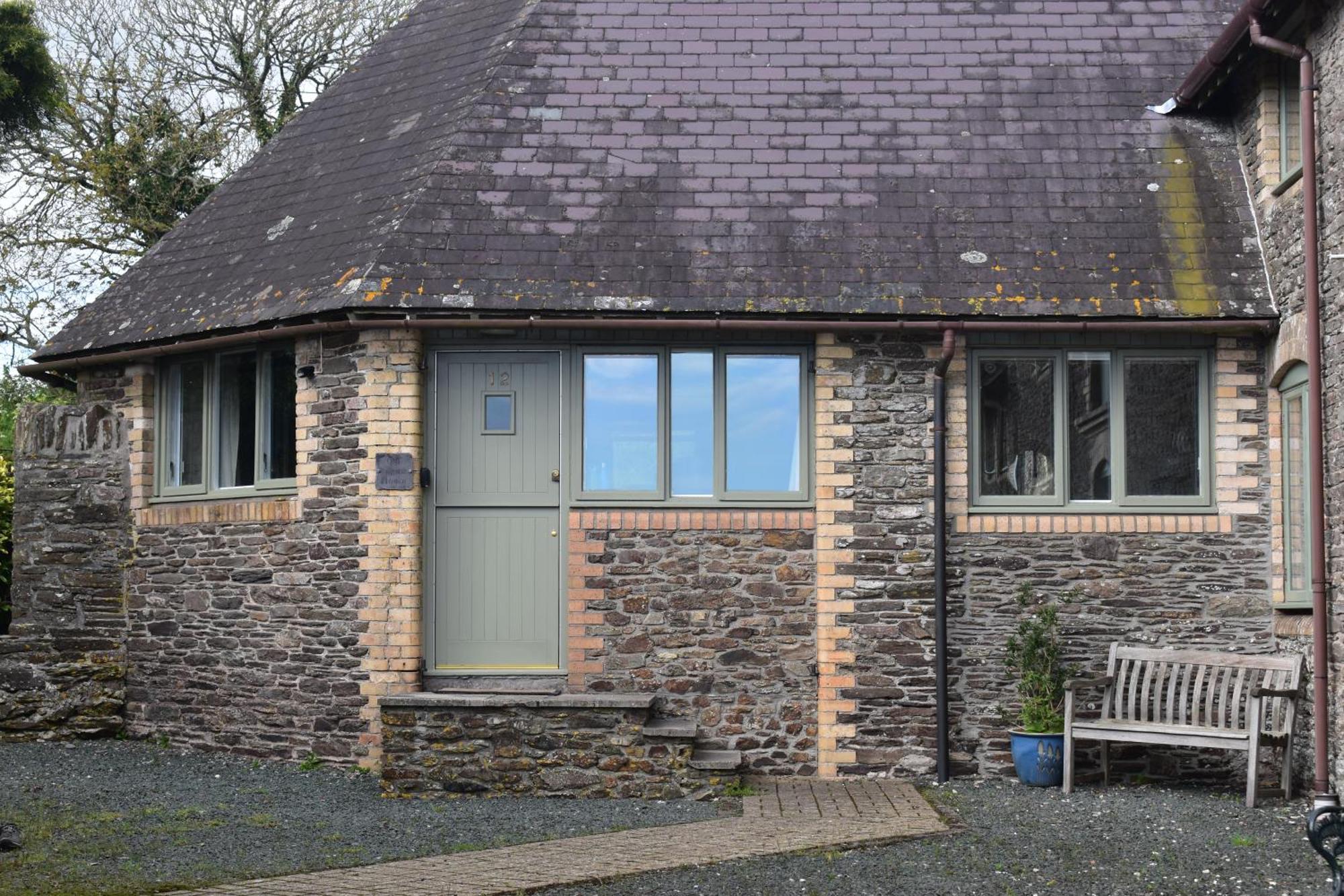 Вилла Old Engine House Noss Mayo Экстерьер фото